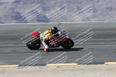 media/May-10-2025-Race Pace (Sat) [[db32fef2da]]/Vested/3-Bowl Set 1 (9am)/